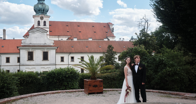 Svatba v Břevnovském klášteře Svatba v Břevnovském klášteře