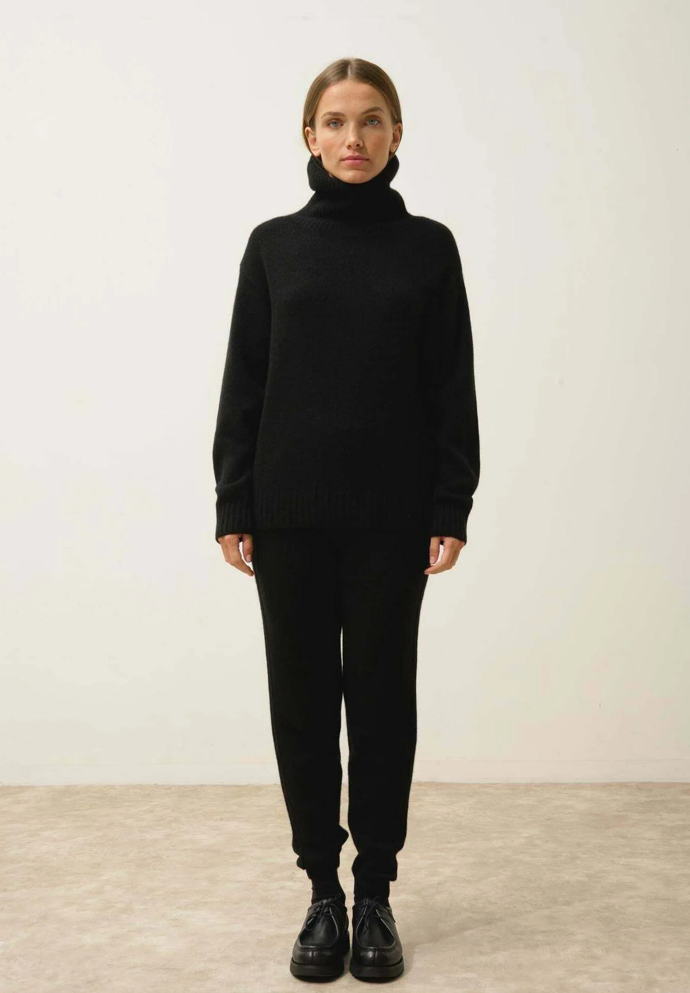 Svetr, Just Cashmere, Zalando, 9 875 Kč