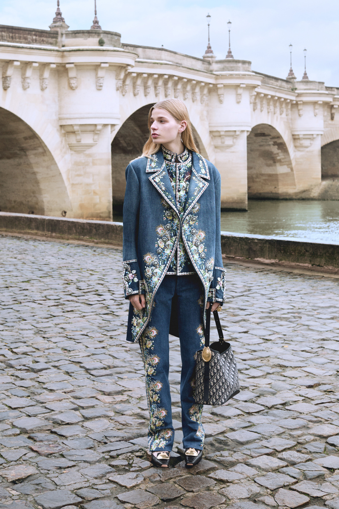 Dior