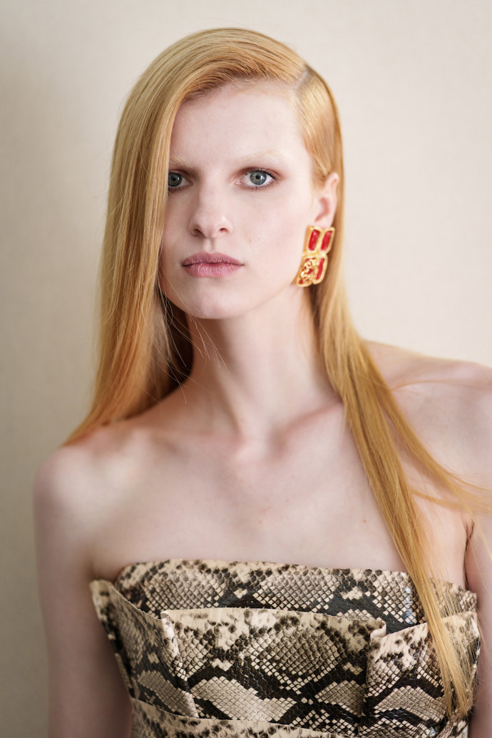  Brassy hair inspirace z přehlídek