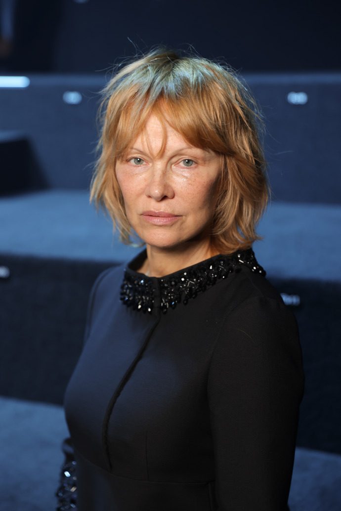  Beatnik cut inspirace podle Pamely Anderson