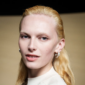 Brassy hair inspirace z přehlídek Brassy hair inspirace z přehlídek