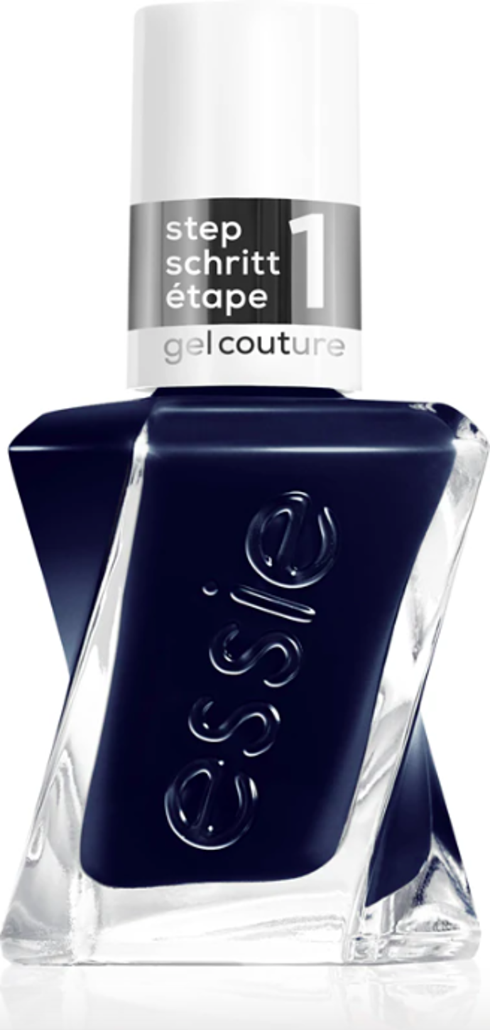  Lak na nehty Gel Couture, ods. Caviar Bar, Essie, 290 Kč 