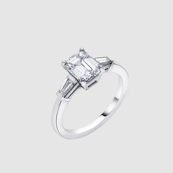  Prsten Tiffany Three Stone Engagement Ring, Tiffany & Co., cena k vyžádání