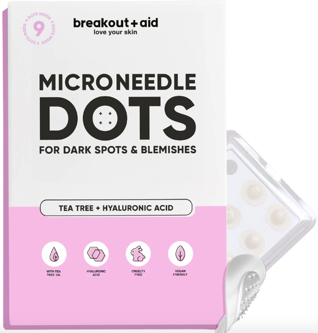  Microneedle Dots, Breakout + Aid, prodává Notino, 299 Kč 