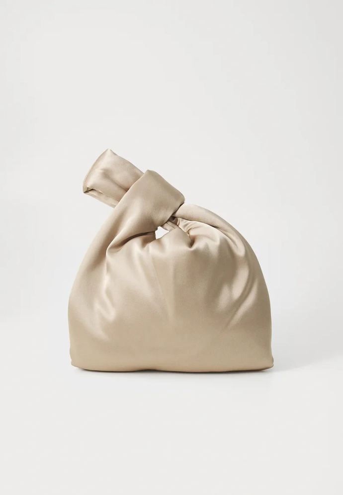 Pouch, Nanushka, Zalando, 3900 Kč
