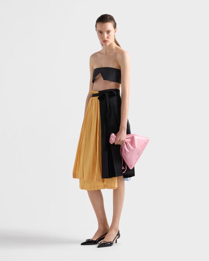 Pouch, Prada, 25100 Kč