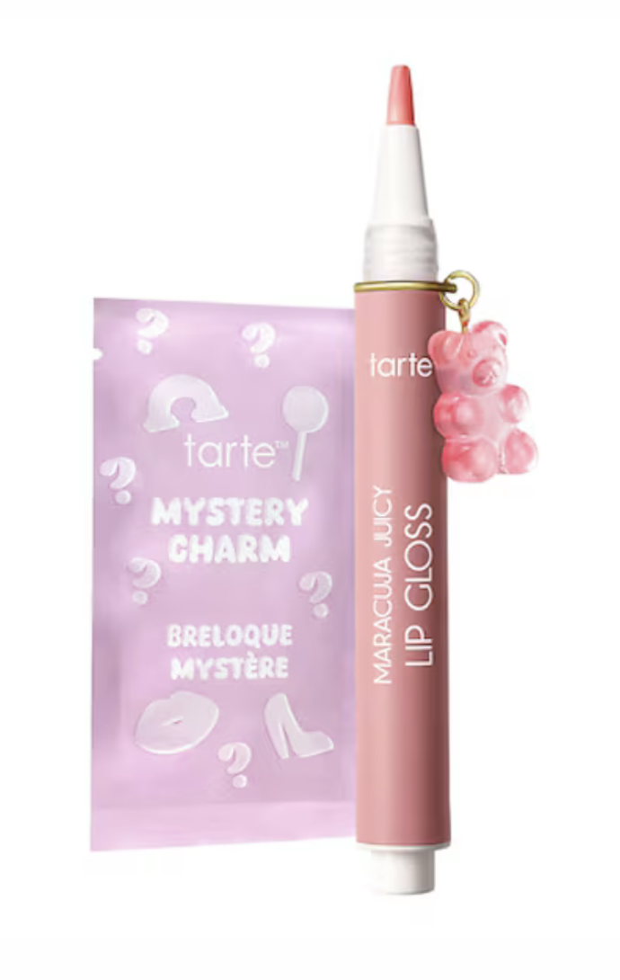 Lesk na rty Maracuja Juicy Lip Gloss, Tarte, prodává Sephora, 780 Kč