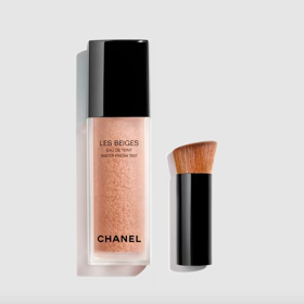 Make-up Les Beiges Water-Fresh Tint, Chanel, 1 750 Kč Make-up Les Beiges Water-Fresh Tint, Chanel, 1 750 Kč