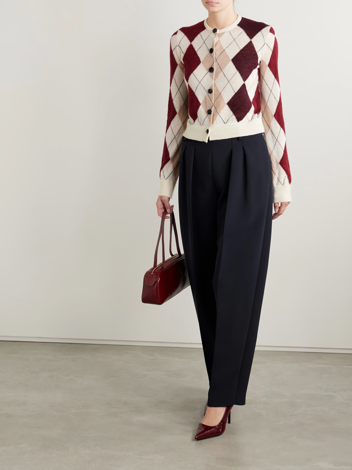 Kalhoty, Khaite, Net-a-porter, €1,650 Kalhoty, Khaite, Net-a-porter, €1,650