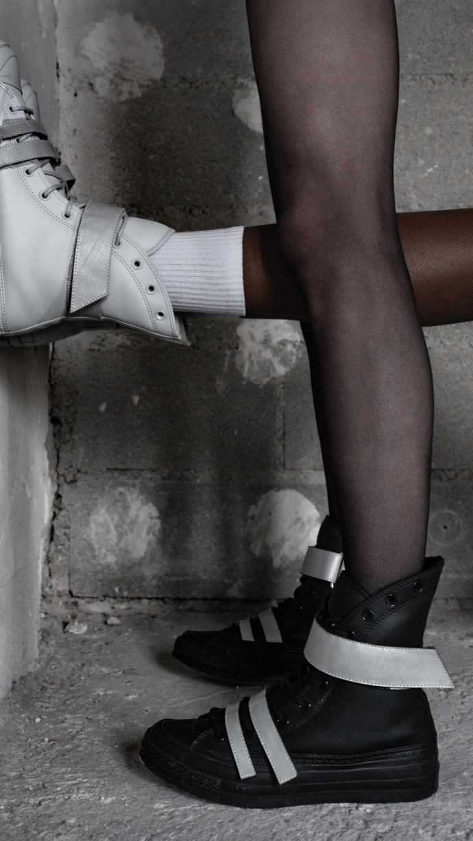 Converse