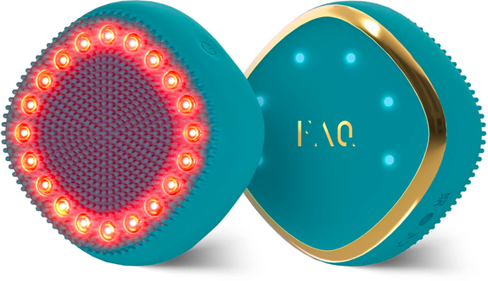  Masážní přístroj pro stimulaci růstu vlasů FAQ 301, Foreo, 7 990 Kč 