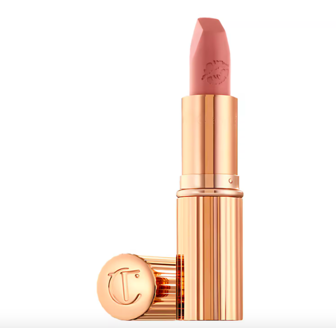  Hot Lips, Charlotte Tilbury, prodává Sephora, 1 090 Kč