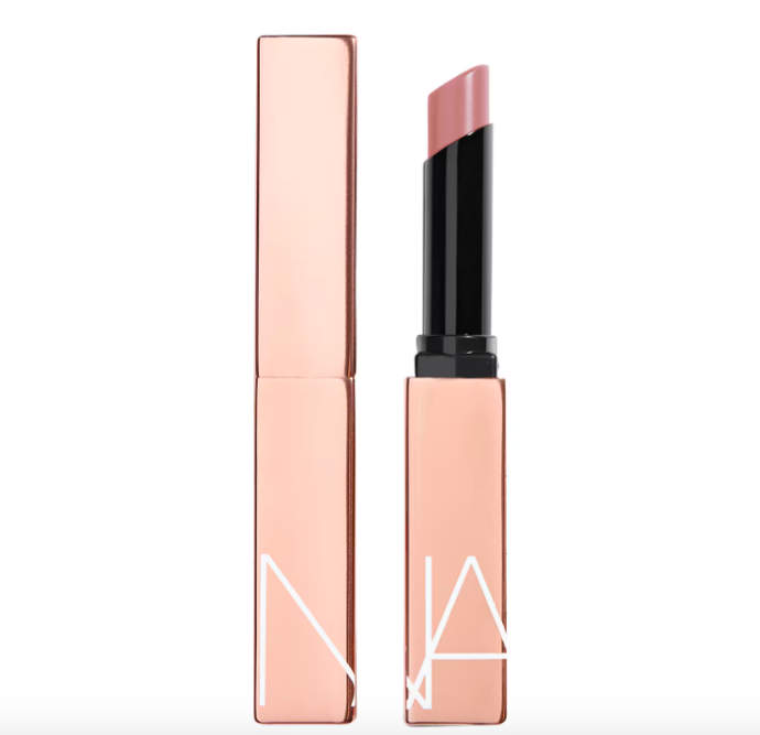 Afterglow Sensual Shine Lipstick, NARS, 850 Kč