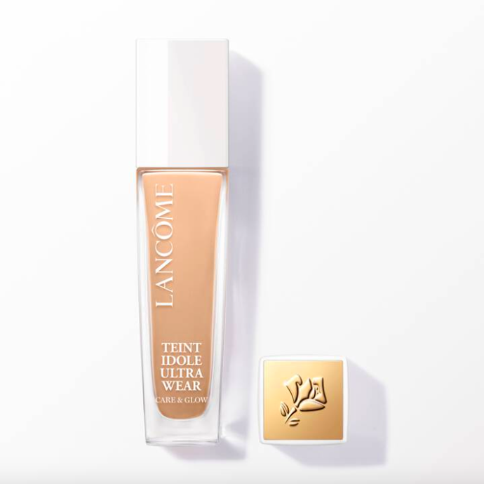  Teint Idole Ultra Wear Care & Glow, Lancôme, 1 700 Kč 