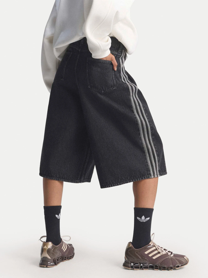 Jorts, Adidas, Modivo, 1 899 Kč 