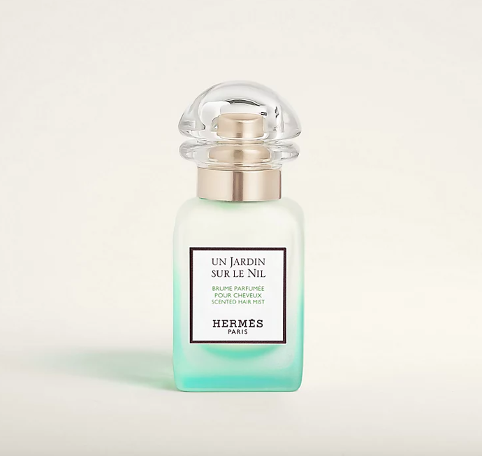  Un Jardin sur le Nil Hair Mist, Hermès, 1 535 Kč 