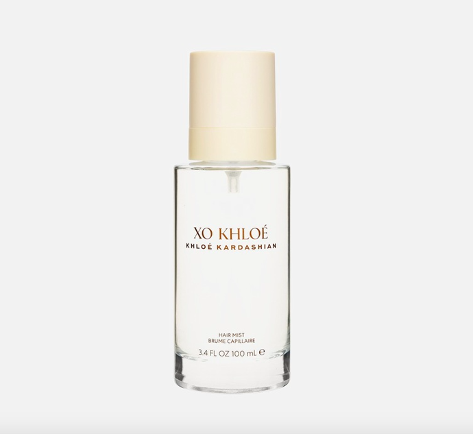  XO KHLOÉ Hair Mist, Khloé Kardashian, prodává Douglas, 899 Kč