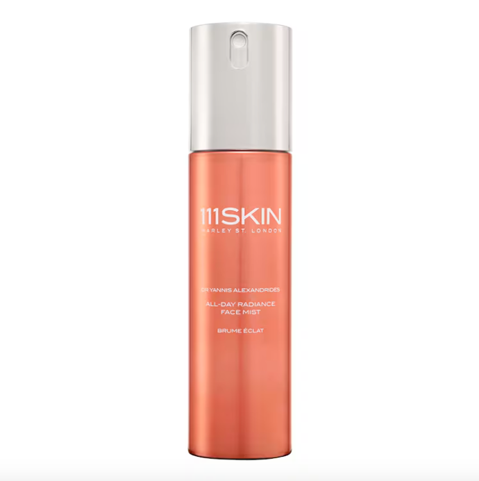 Rozjasňující obličejová mlha All Day Radiance Face Mist, 111Skin, prodává Sephora, 2 090 Kč