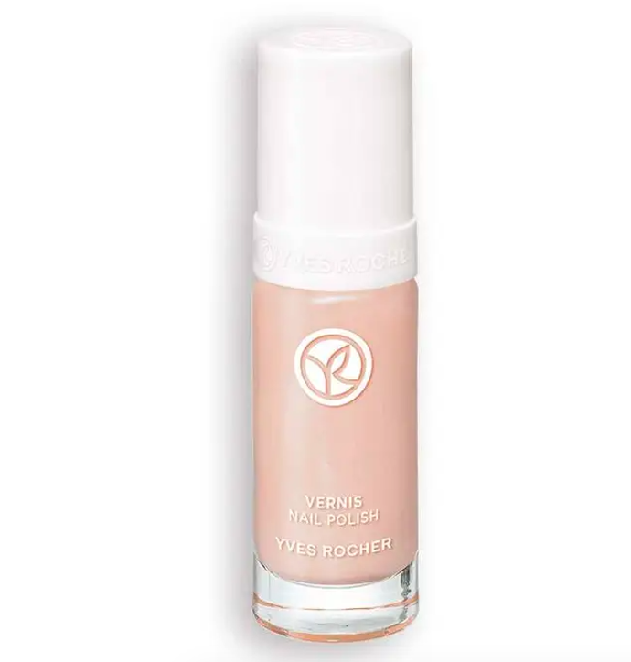  Lak na nehty Vernis, ods. Beige Radieux, Yves Rocher, 199 Kč 