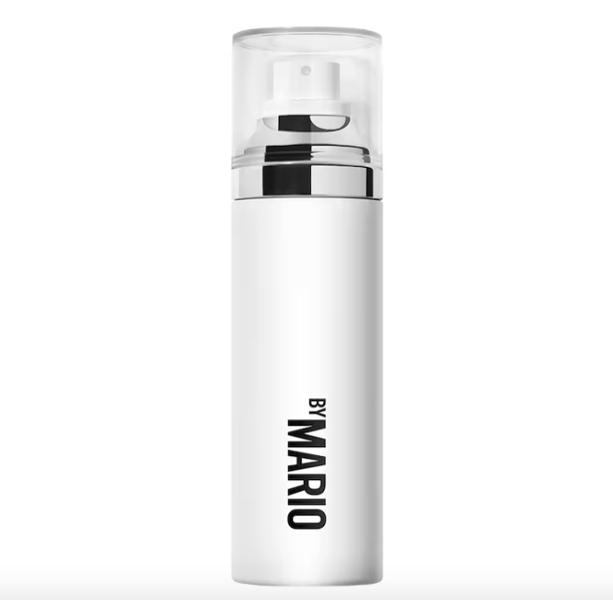  SurrealSkin™ Soft Setting Spray, Makeup By Mario, prodává Sephora, 1 050 Kč