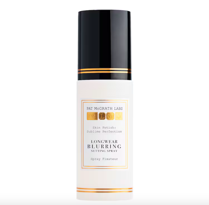  Sublime Perfection Longwear Blurring Setting Spray, Pat McGrath Labs, prodává Sephora, 1 190 Kč