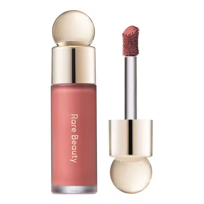 Rare Beauty Soft Pinch Liquid Blush, prodává Sephora, 760 Kč