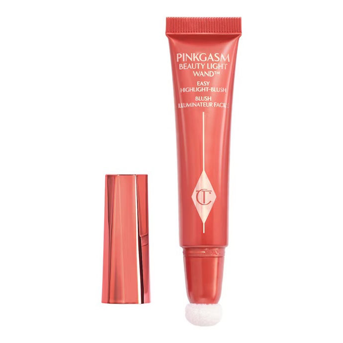 Charlotte Tilbury Glowgasm Beauty Light Wand, prodává Sephora, 1 150 Kč
