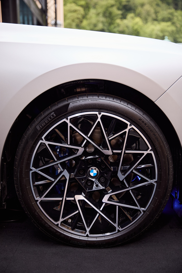 BMW