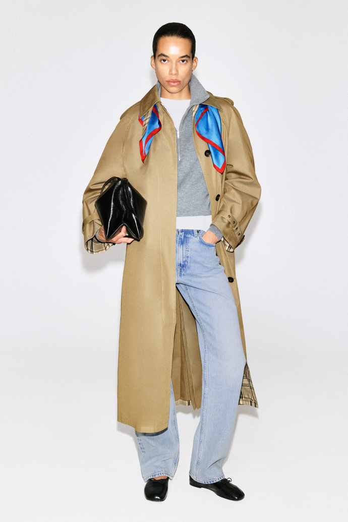 Trenčkot, COS, €229