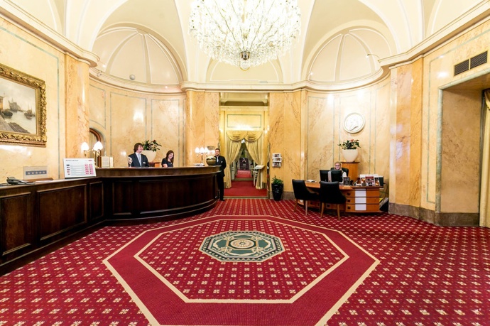 Květinové lobby – před rekonstrukcí