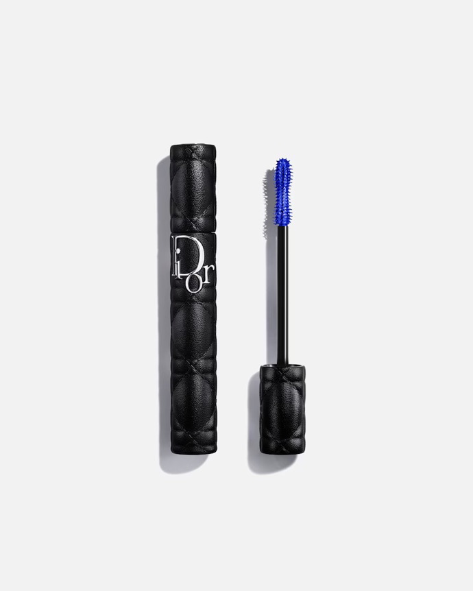 Dior Diorshow Overvolume, řasenka pro extra objem, odstín 161 Blue, 11,5 ml, 899 Kč, prodává Douglas