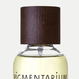 Pigmentarium Erotikon parfum, 50 ml, 3 960 Kč, prodává Pigmentarium.