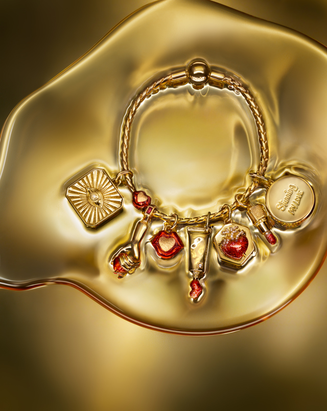 Pandora a Pat McGrath vás chtějí vidět, jak hrdě nosíte své barvy