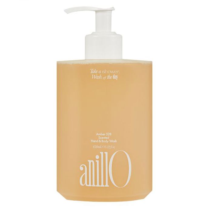 Anillo Amber 528 Scented Hand&Body Wash, 450 ml, 635 Kč, prodává Ksisters.cz.