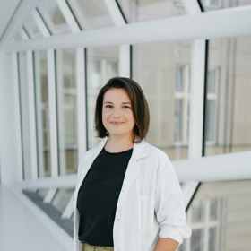 Doc. Ing. Viola Tokárová, Ph.D. vyvíjí inovativní technologický nástroj pro včasnější detekci endometriózy.