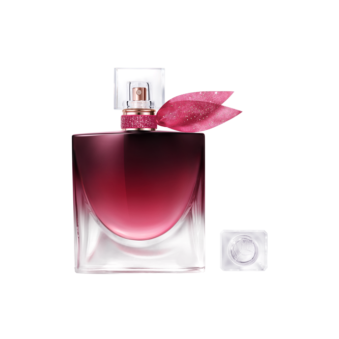 Lancôme La Vie Est Belle Very Cherry, parfémovaná voda – 30 ml 2 380 Kč / 50 ml 3 270 Kč / 100 ml 4 340 Kč, skladem na lancome.cz