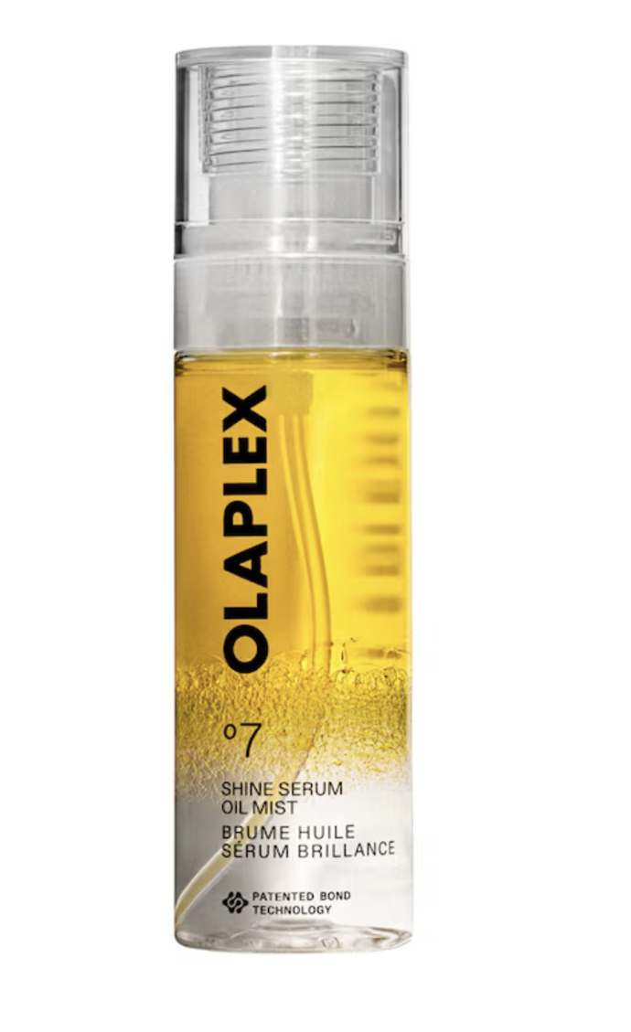 Olaplex N°7 Shine Serum – olejové sérum v mlze pro lesk vlasů, 80 ml, 1 020 Kč, prodává Sephora.