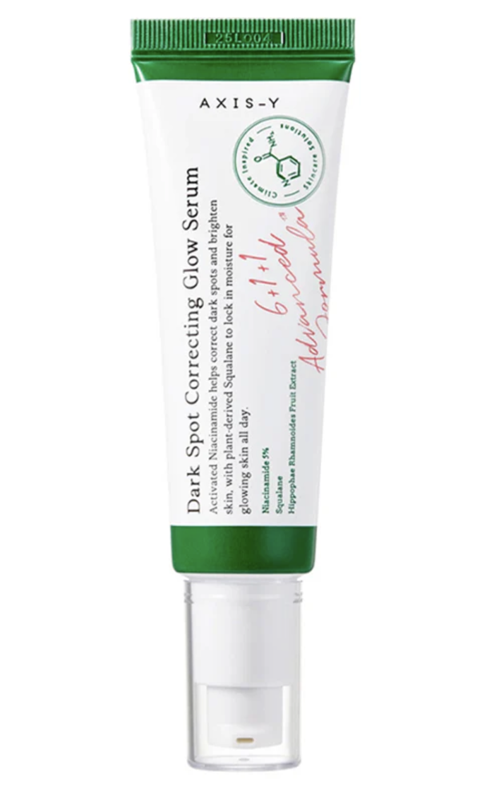 Axis-Y Dark Spot Correcting Glow Serum, 50 ml, 349 Kč, prodává Missha.