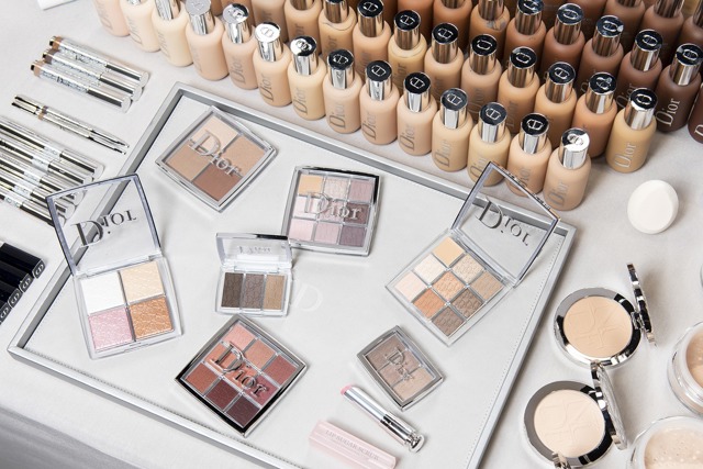 Peter Philips odhalil kolekci make-upů pro přehlídku Dior Cruise 2019, do které se zbláznil celý svět!
