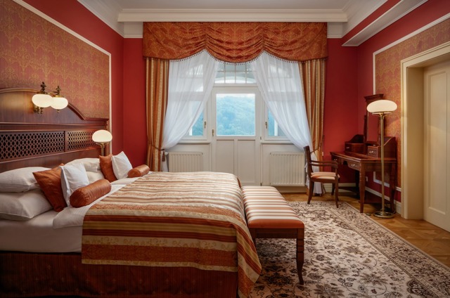 Kam vyrazit na prodloužený víkend? Hotel Imperial Karlovy Vary vás nezklame