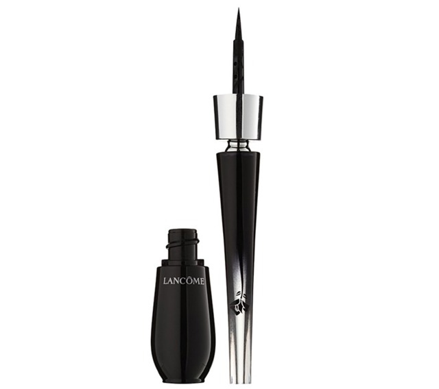 3 make-up produkty, které vám na Halloween nesmí chybět