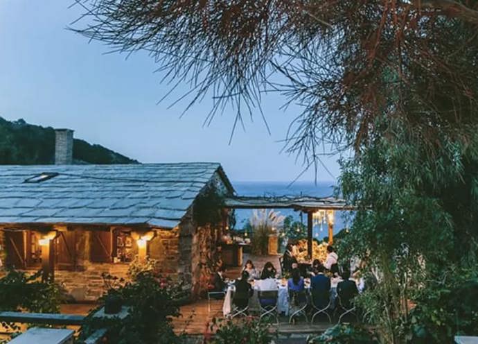 Chata na malebném řeckém ostrově.