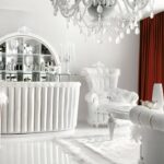 Bílá barva je mimo jiné symbolem luxusu.