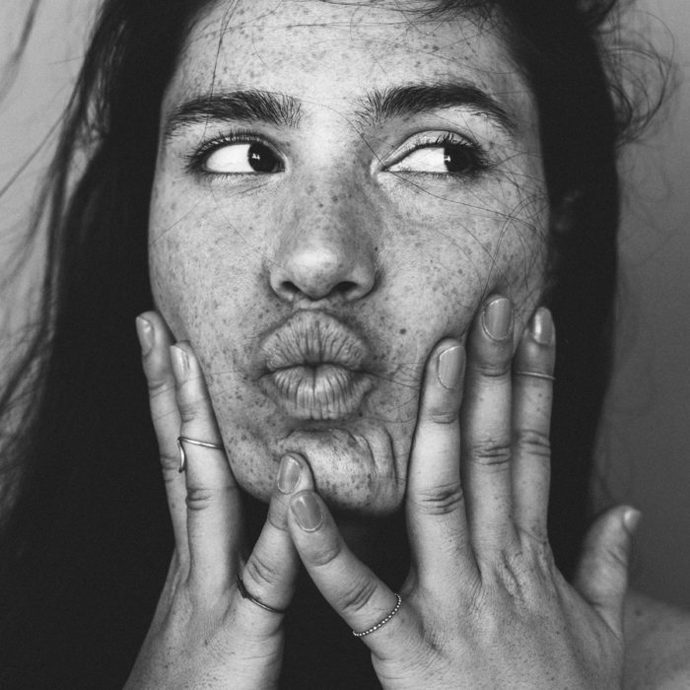 7. Odvahu připustit si, že stáří se po krůčkách blíží. A začít si na něj pomalu šetřit.