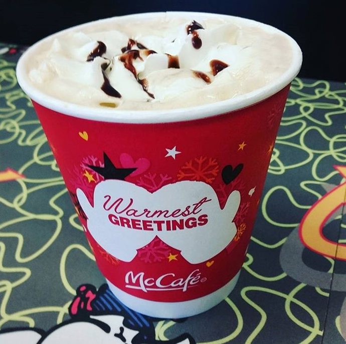 Není jasné, kdo je autorem tohoto nejapného žertu. Nyní však slaví úspěchy na sociálních sítích.