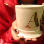 1. Zkuste se vcítit do kůže obdarovaného v momentě, kdy rozbalí dárek. Co byste si pomysleli? Umíte si představit, že váš známý věc skutečně užívá ve svém každodenním životě?