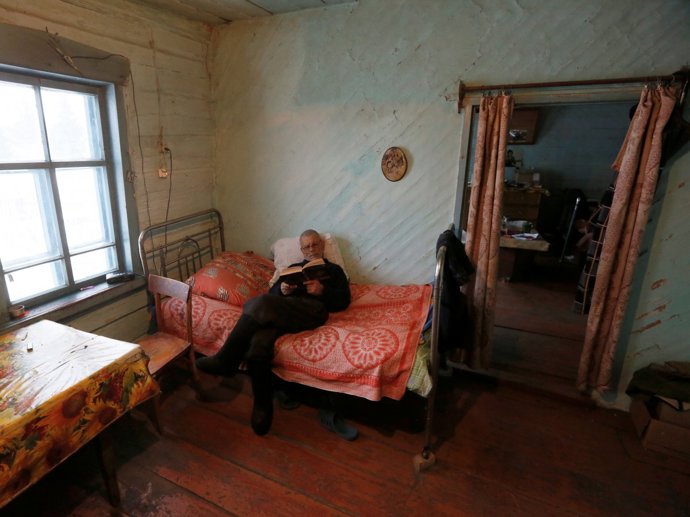 Volný čas tráví čtením...