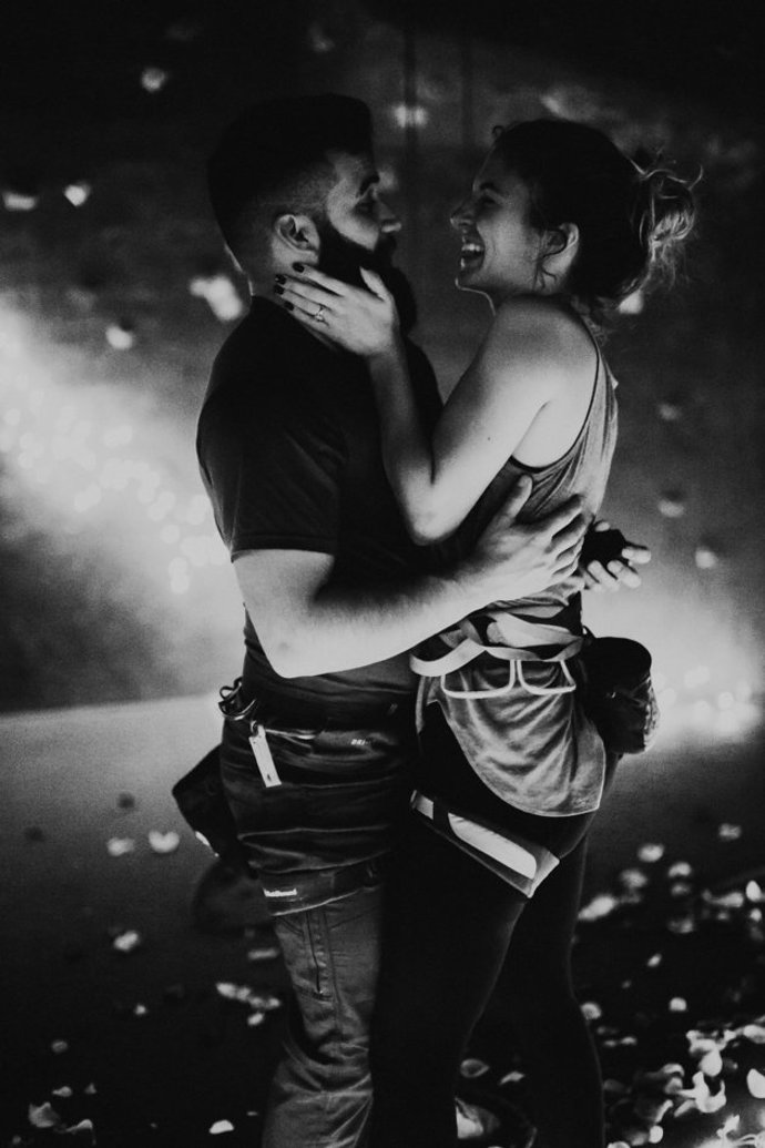 Sen o romantické žádosti o ruku se tak Maddy zajisté splnil...