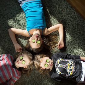 V tomto věku touží po prestiži. Současně se však snaží být někým, kým prostě nejsou.